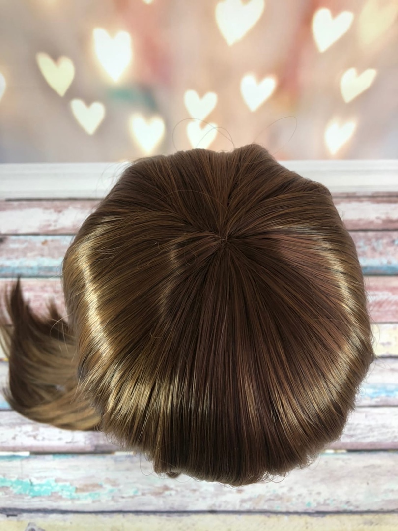 купить парик  из искусственных волос недорого