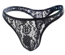 Черные кружевные стринги